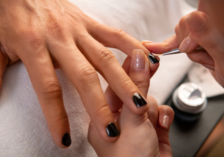 Manicure & Hand Spa